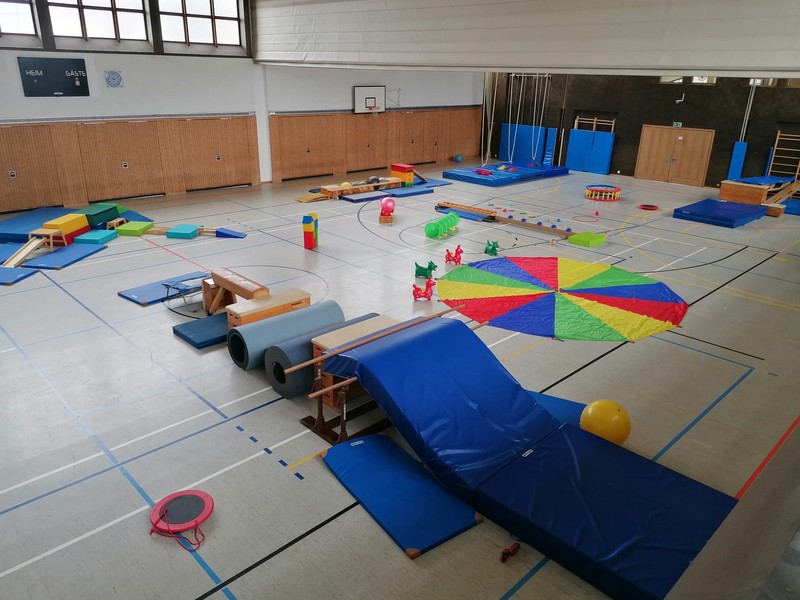 Eltern-Kind-Turngruppe